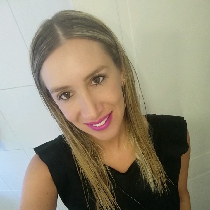 Javiera Duk
